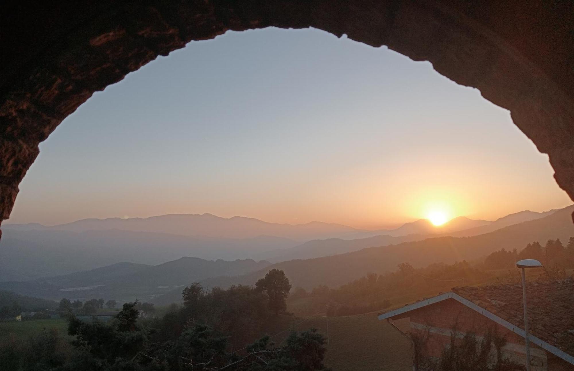 Bed and Breakfast Casale Monte Valestra Bebbio Camera foto